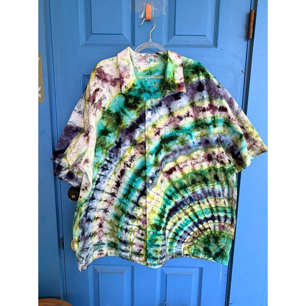 Handmade tie dye Men's 2XL button down short sleeve shirt ice dyed boxy fit